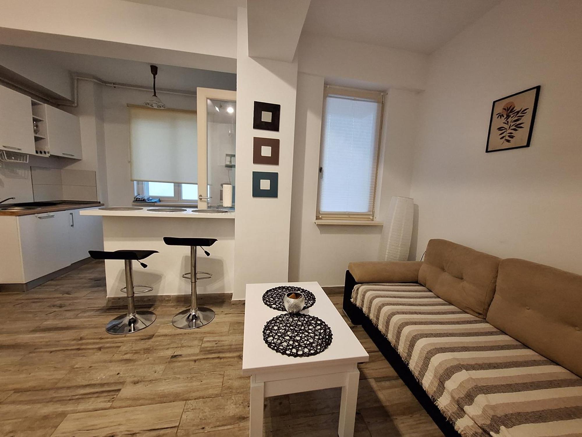 Moni Apartment Нэводари Экстерьер фото